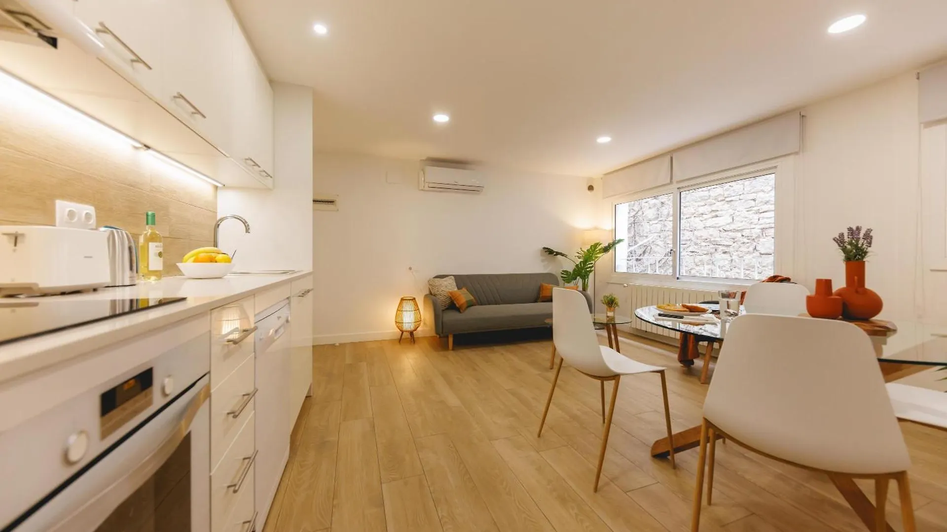 Bravissimo La Merce, Heart Of The Barri Vell Girona 0*,