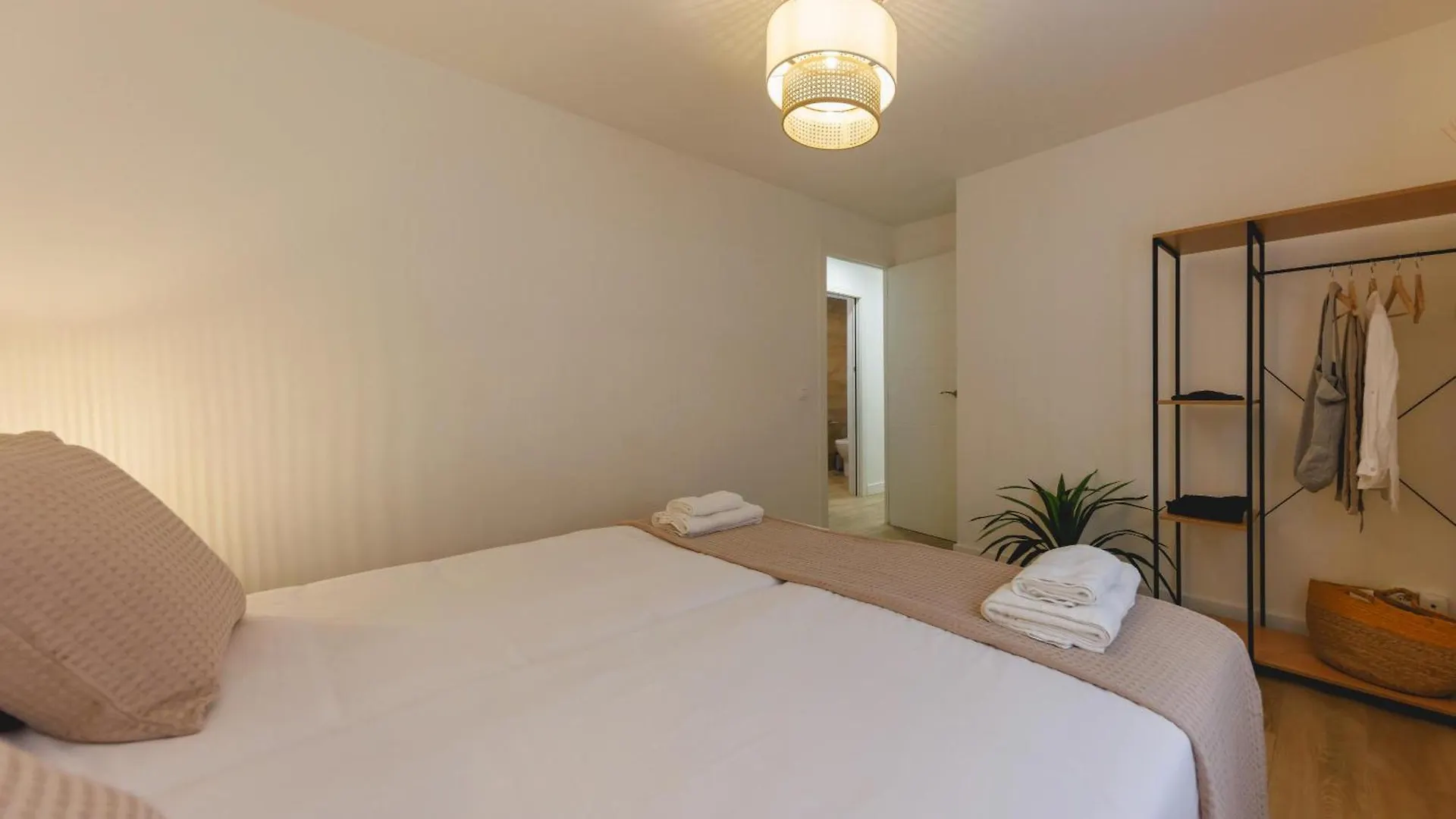 Apartment Bravissimo La Merce, Heart Of The Barri Vell Girona